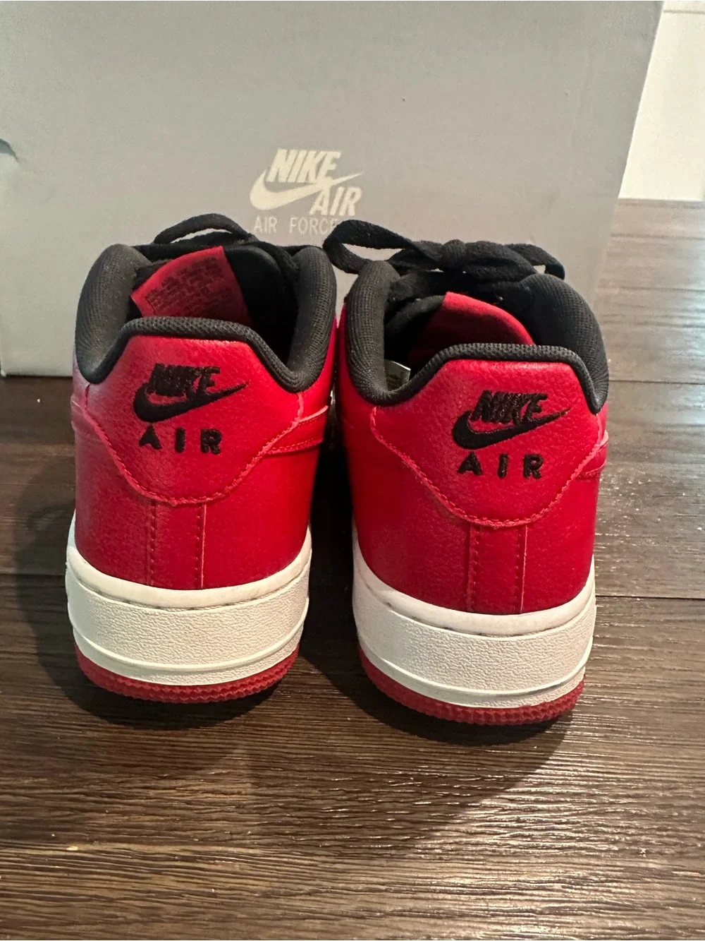 Nike Air Force 1